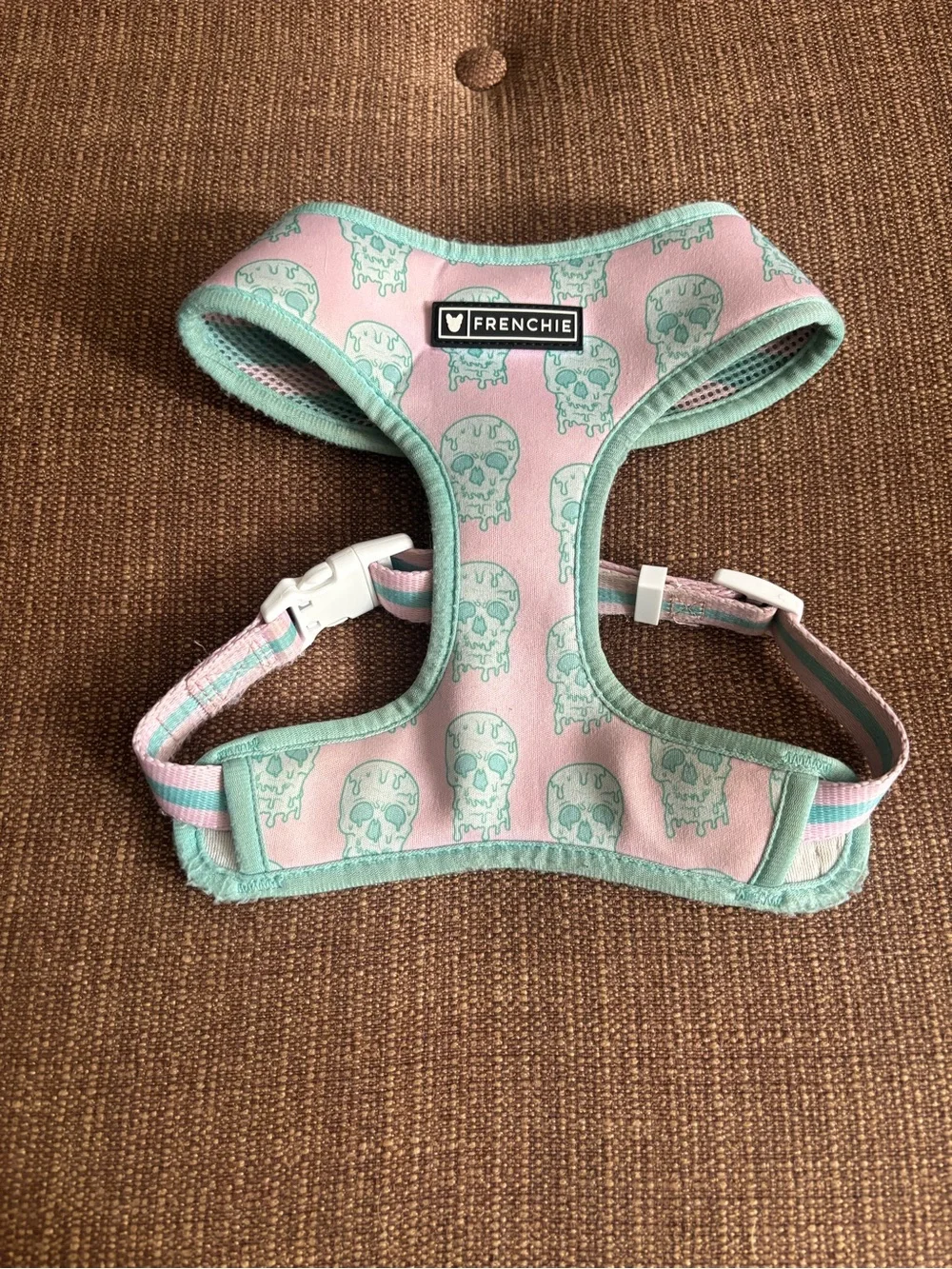 Frenchie Bulldog Reversible Pink/Mint Skull Drip Medium Dog Harness